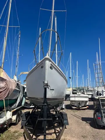 Anemona 1981 Catalina 27ft Sailboat